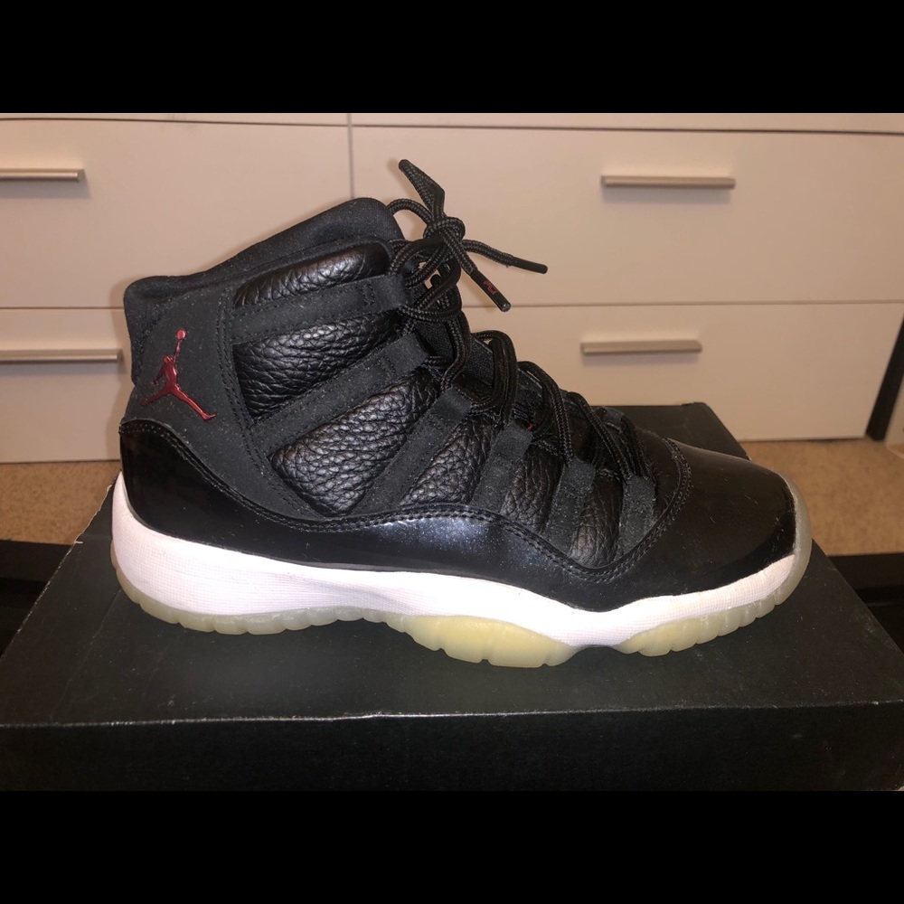 Jordan 11 Retro ‼️SOLD‼️
